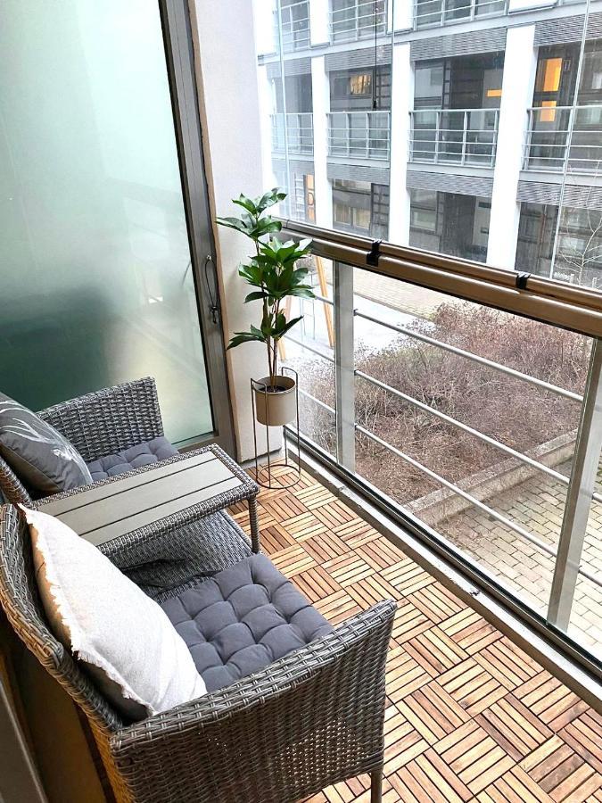 2Ndhomes Cozy 1Br Apartment With Balcony By The Central Station Гельсінкі Екстер'єр фото